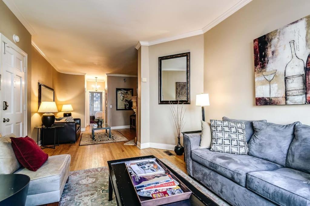 Brownstone In Gold Coast Apartment Chicago Bagian luar foto